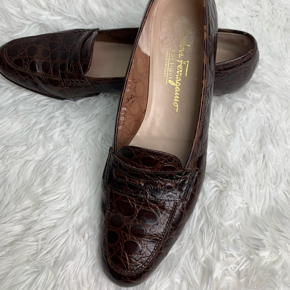 Salvatore Ferragamo Leather Loafer Sz 8.5N m16